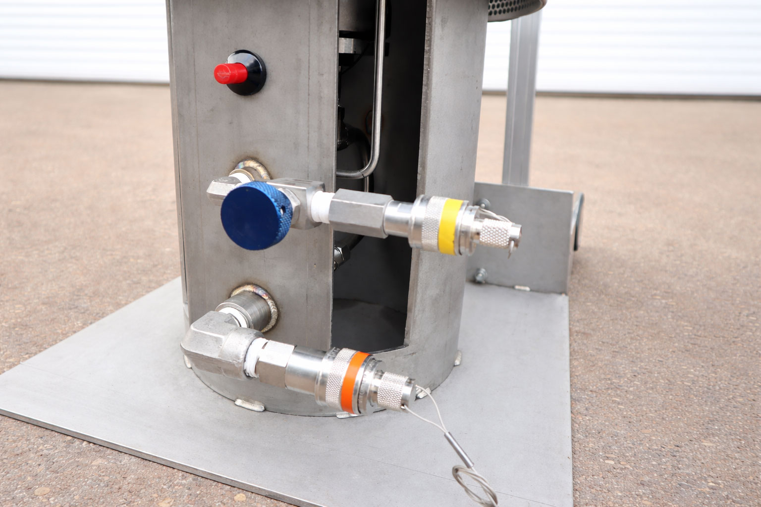 SafeBurn check valve detail